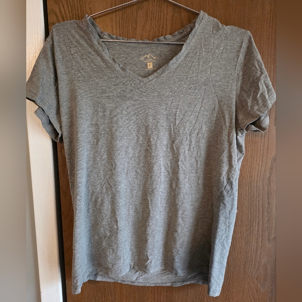 Casual Gray V-Neck Women's Tee